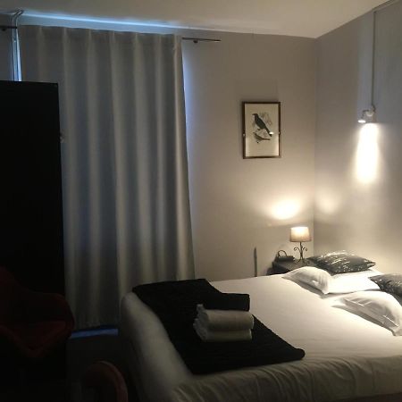 Au Chabichou Hotel Niort Eksteriør billede