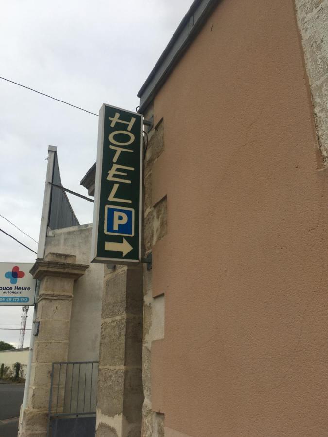 Au Chabichou Hotel Niort Eksteriør billede